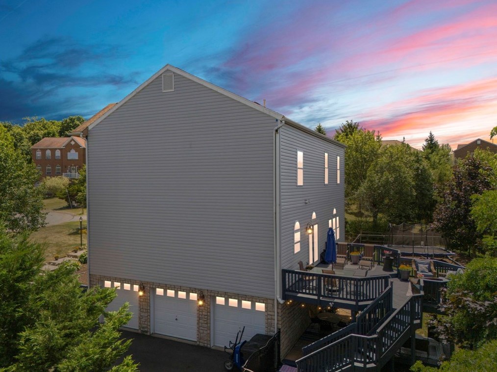 513 Potomac Dr South, Washington, PA 15301