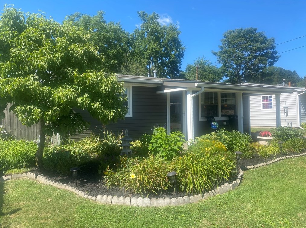3419 47th St, New Brighton, PA 15066