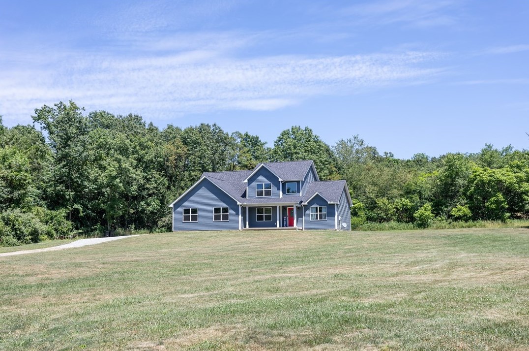 120 Penn Ave, Connellsville, PA 15425