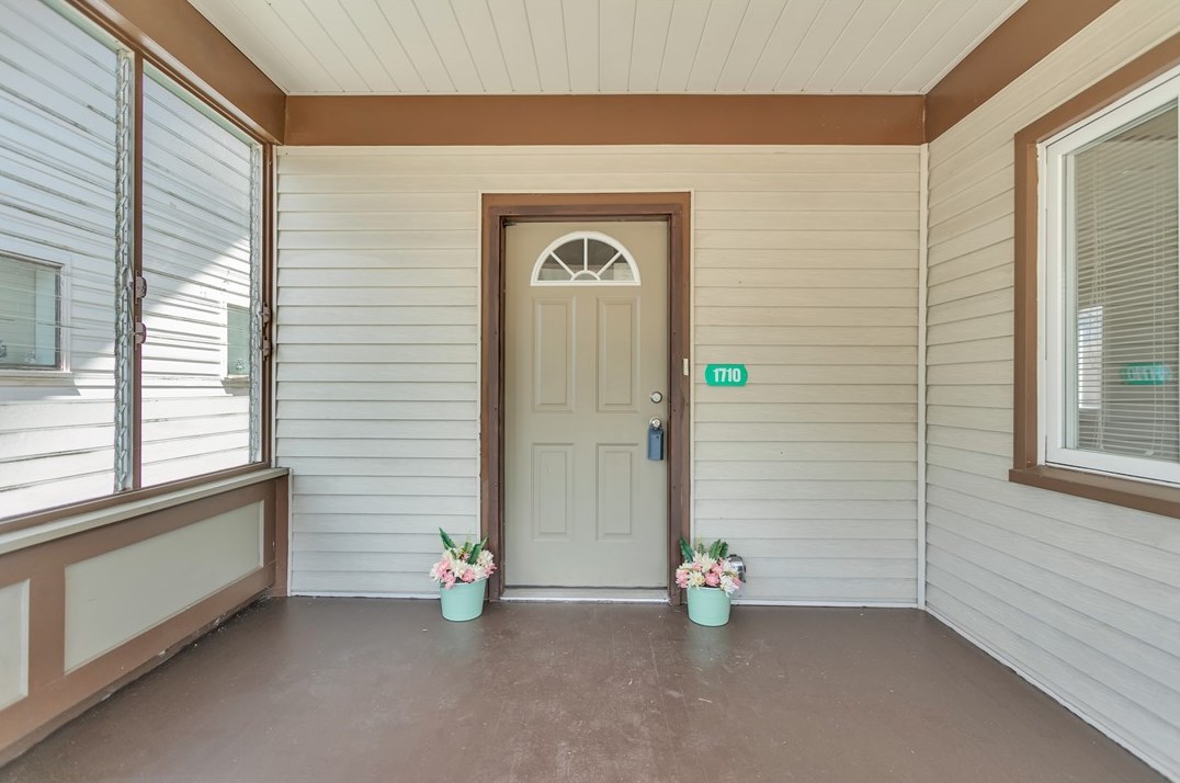1710 Leishman Ave, New Kensington, PA 15068