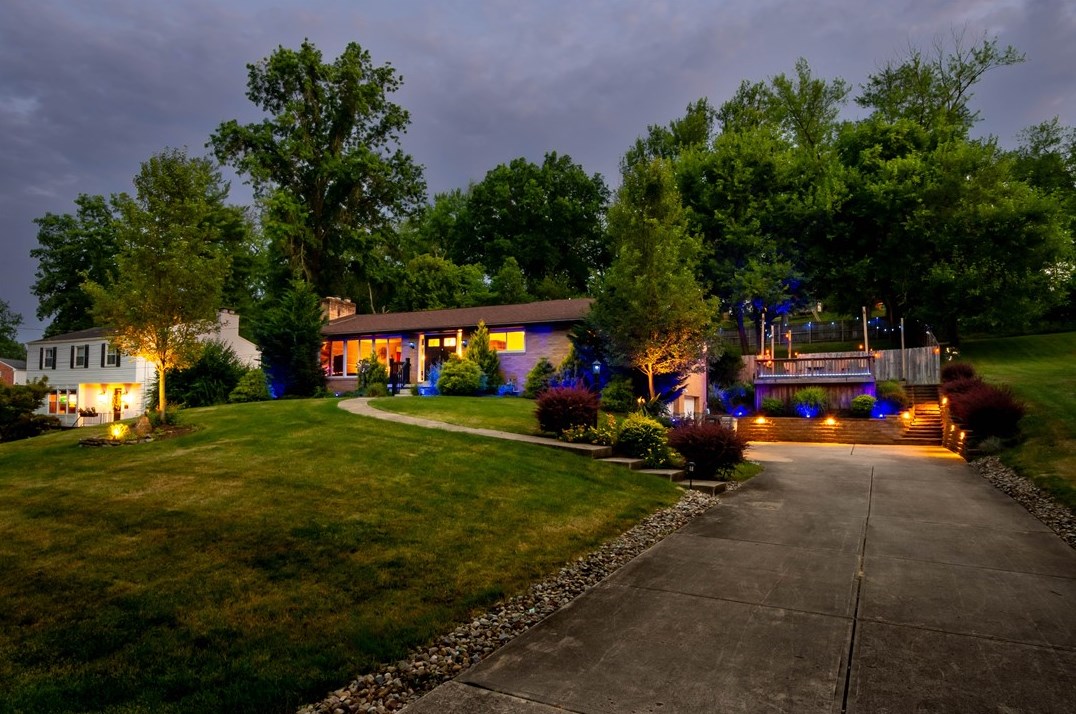 189 E Highland Dr, Canonsburg, PA 15317