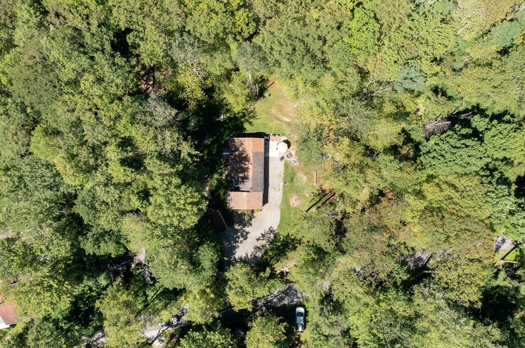 273 Ironwood Rd, Somerset, PA 15501