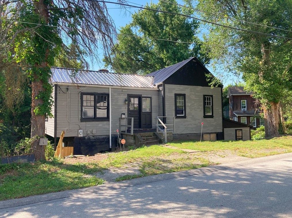 400 Highfield Ave, Canonsburg, PA 15317
