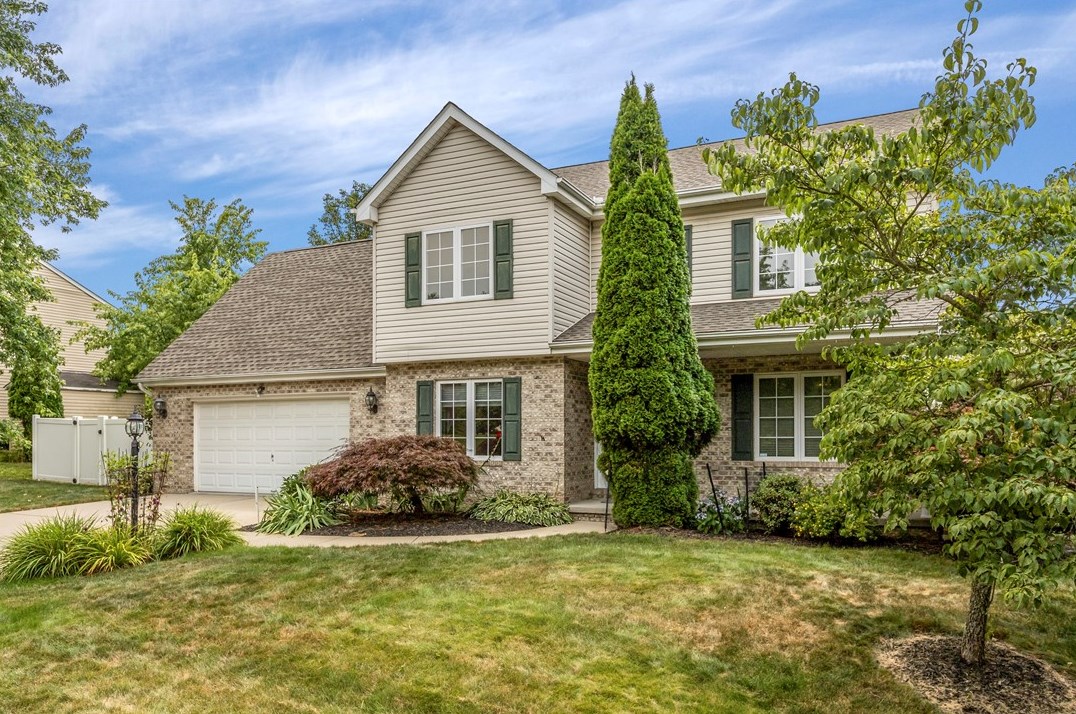 1703 Dawn Dr, Sewickley, PA 15143