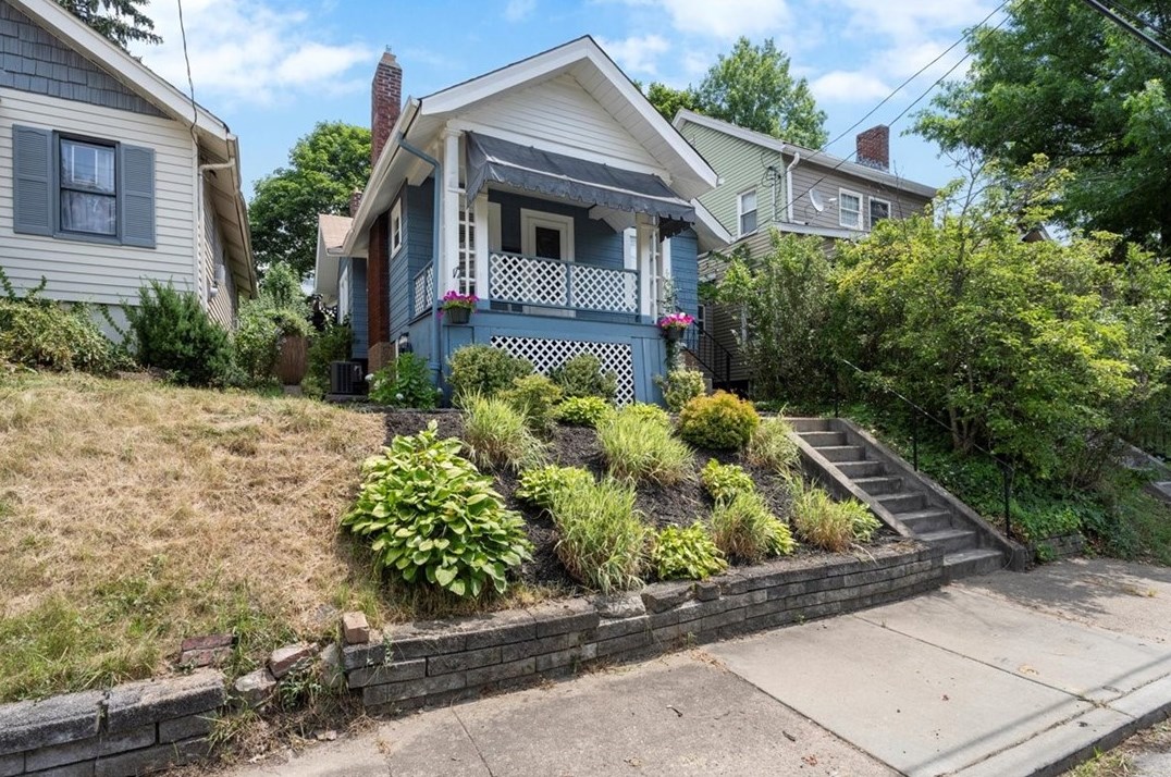 951 Norwich Ave, Pittsburgh, PA 15226