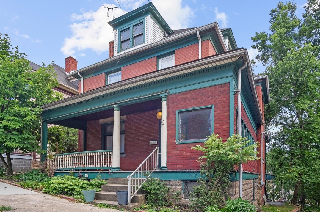 545 S Main St, Washington, PA 15301