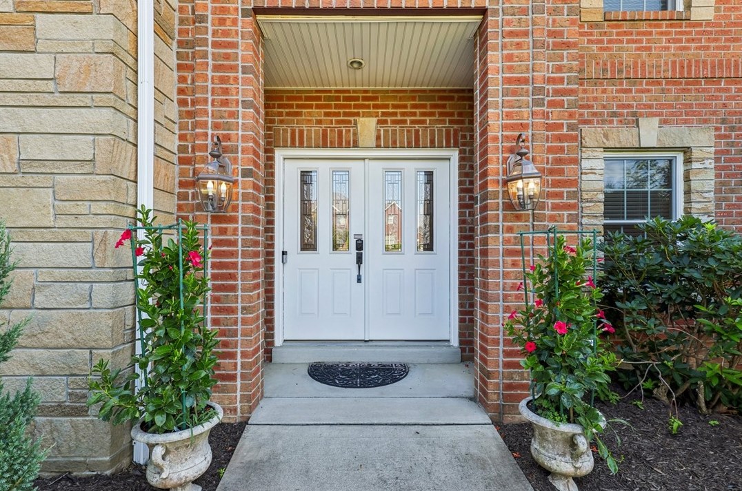 2105 Sturbridge Ct, Sewickley, PA 15143
