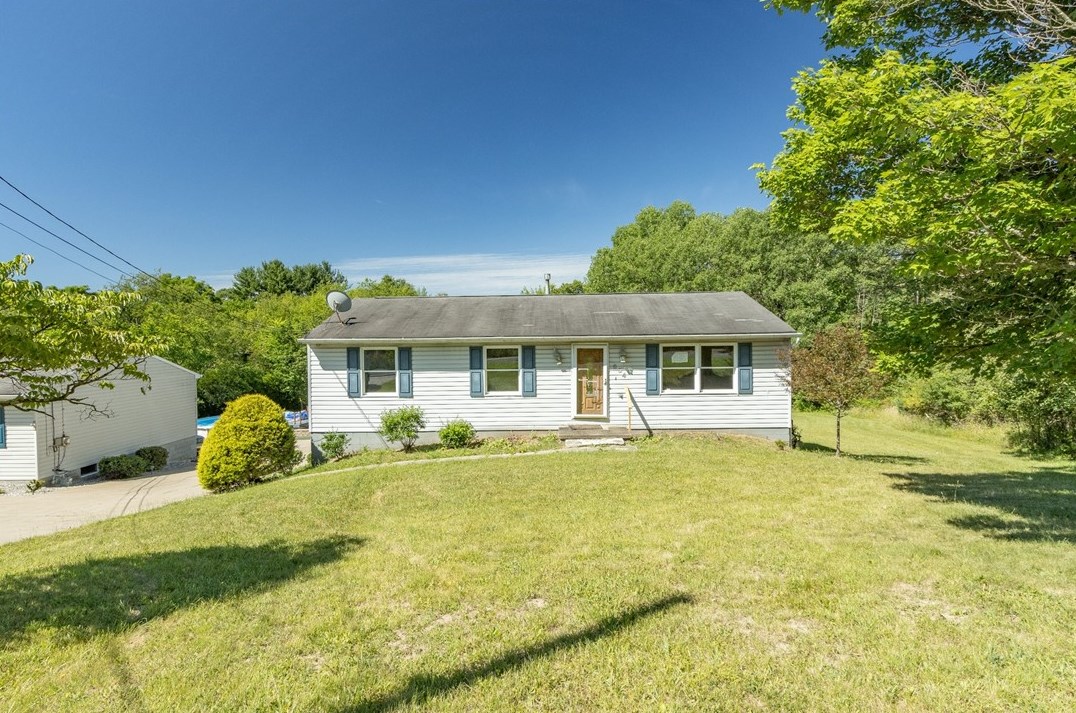 634 Bairdford Rd, Gibsonia, PA 15044