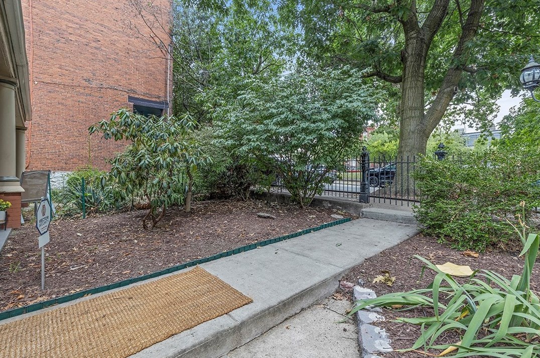 3605 Penn Ave, Pittsburgh, PA 15201-1334