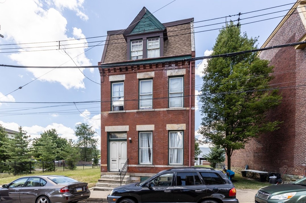 1533 Brighton Pl, Pittsburgh, PA 15212