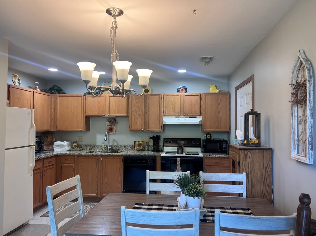 322 Florine Ln, New Castle, PA 16101