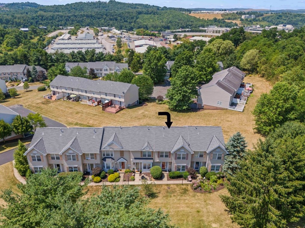1362 Meadowbrook Dr North, Canonsburg, PA 15317