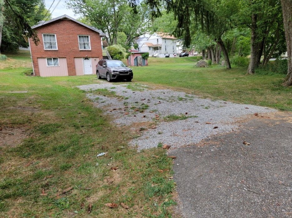 58 Cario Dr, Washington, PA 15301