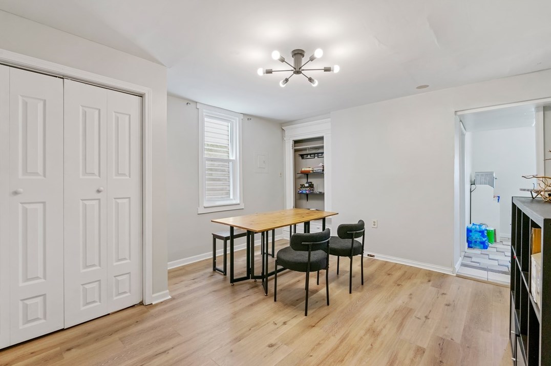 109 Linnview Ave, Pittsburgh PA  15210-3717 exterior