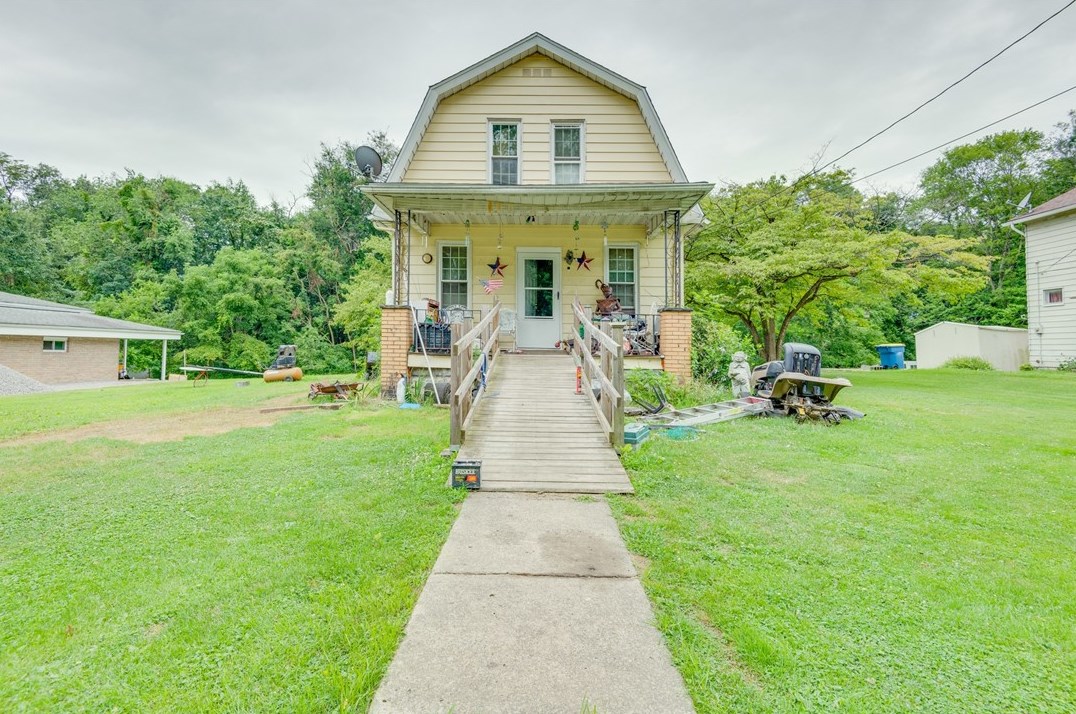 1810 Tony St, New Castle, PA 16101