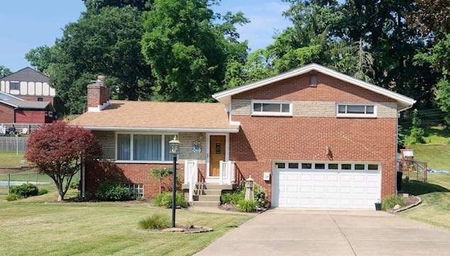 524 Hi Tor Dr, Pittsburgh, PA 15236