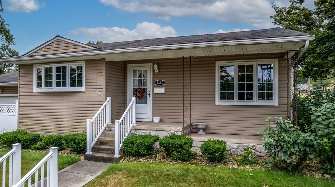 1380 Park St, Hermitage, PA 16146