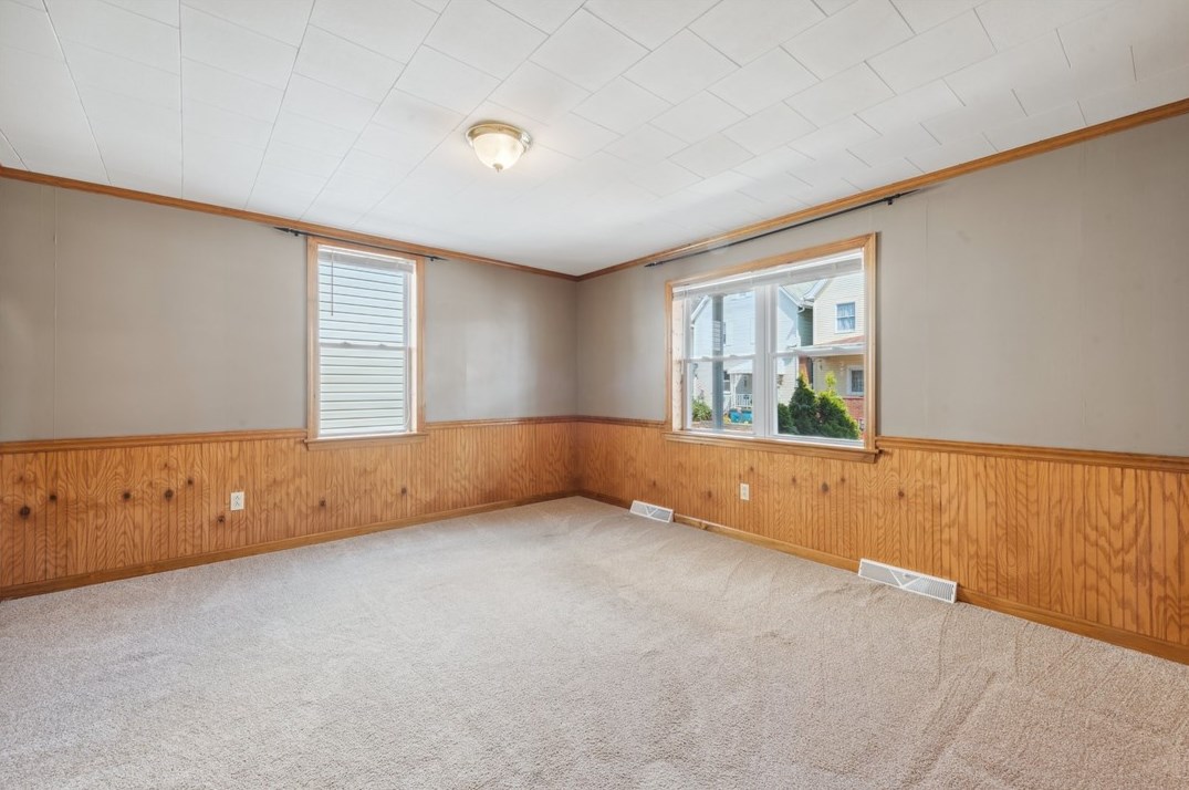 513 Spring, Latrobe, PA 15650