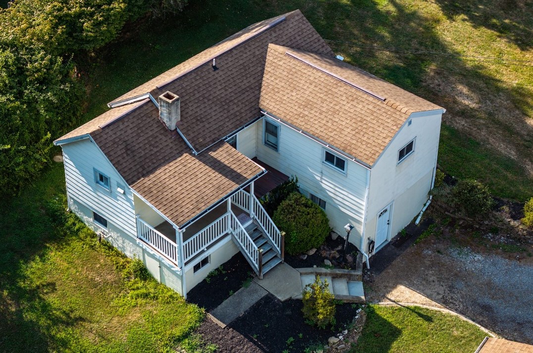 1075 Warrendale Bayne Rd, Wexford, PA 15090