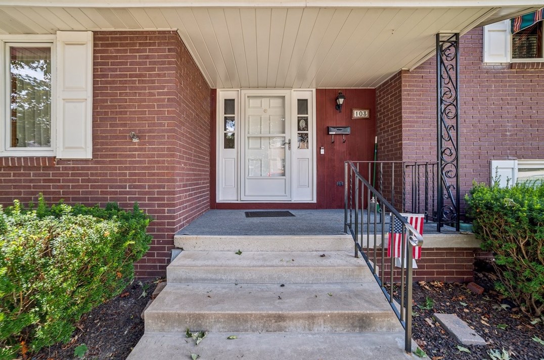 103 Redbird Point Ln, Pittsburgh, PA 15202