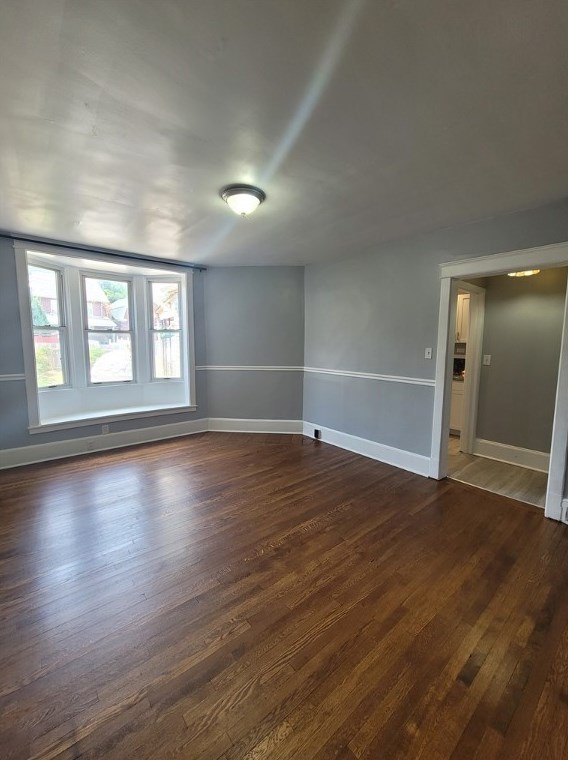 1907 Chislett St, Pittsburgh PA 15206-1041 exterior