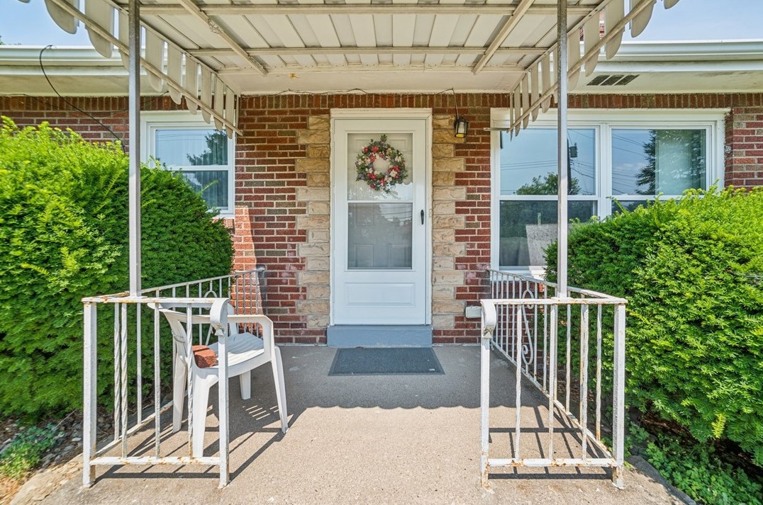 2451 Haymaker Rd, Monroeville, PA 15146
