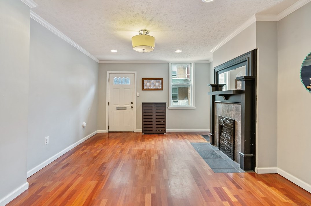 257 38 St, Pittsburgh PA 15201-1854 exterior