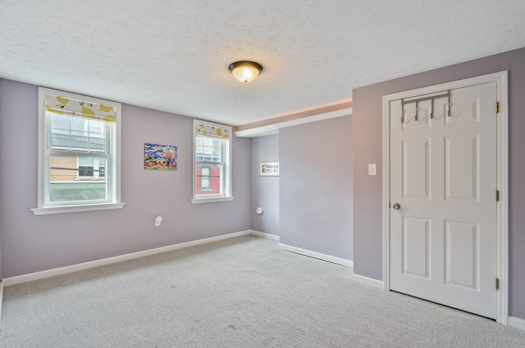 257 38 St, Pittsburgh PA 15201-1854 exterior