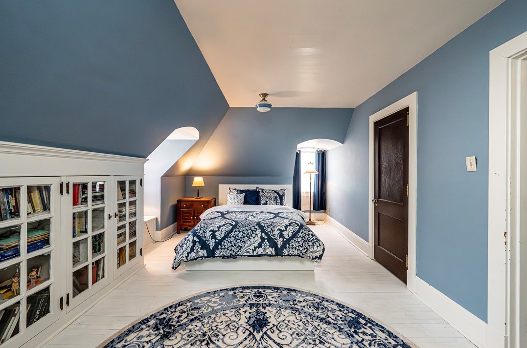 450 Main St, Greensburg PA 15601-1867 exterior