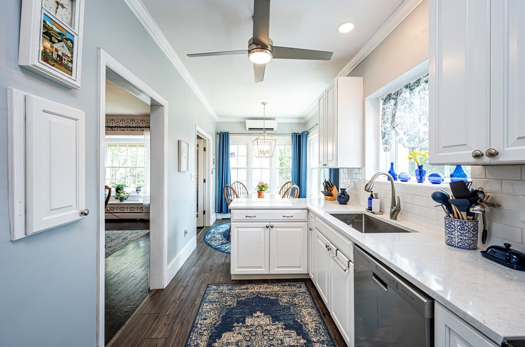 450 Main St, Greensburg PA 15601-1867 exterior