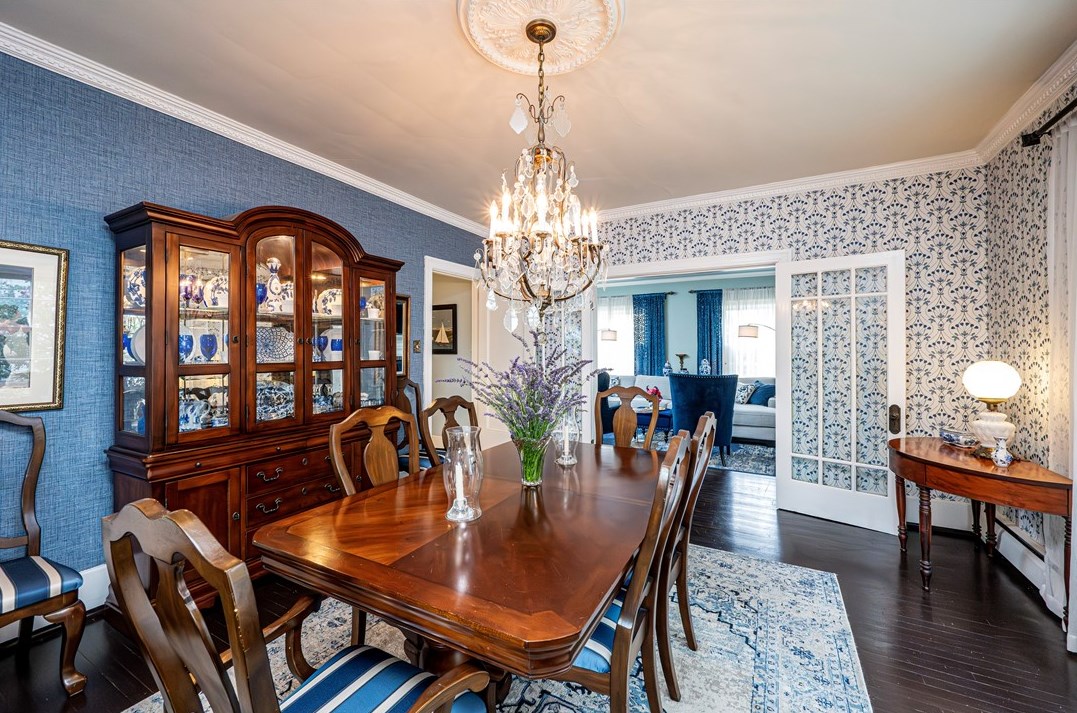 450 Main St, Greensburg PA 15601-1867 exterior