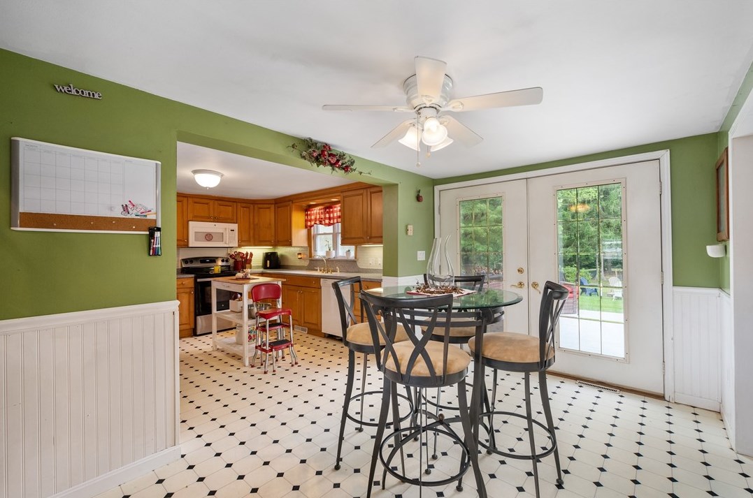 3597 Hadley Rd, Clarks Mills, PA 16114