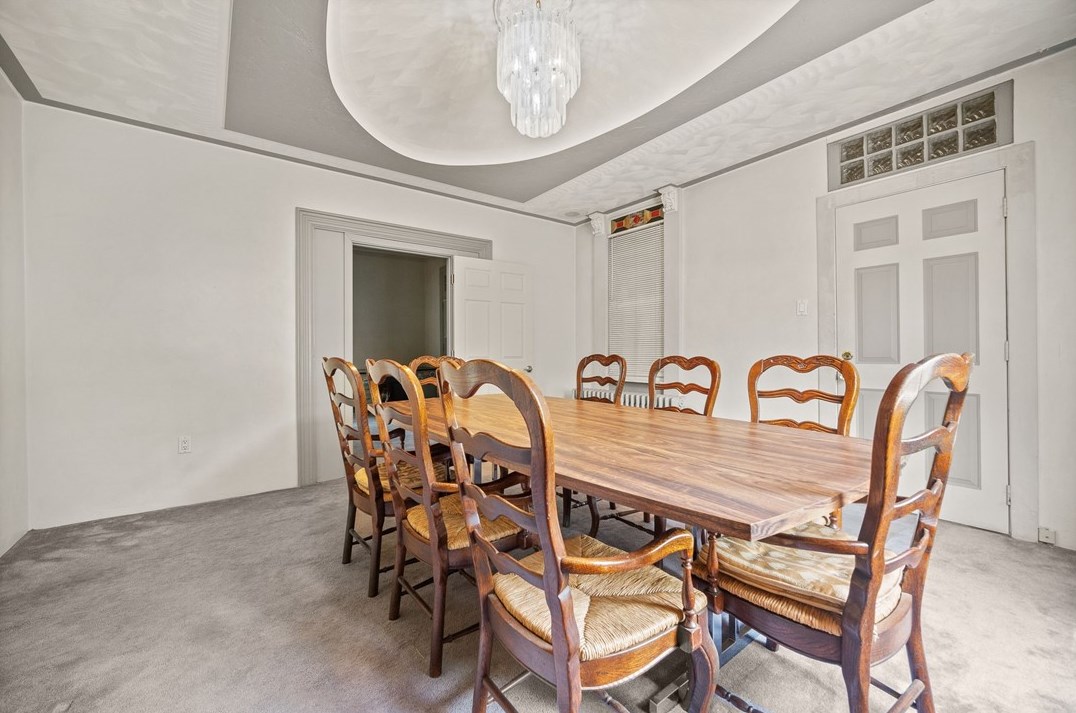 827 Butler St, Pittsburgh PA 15201-2621 exterior