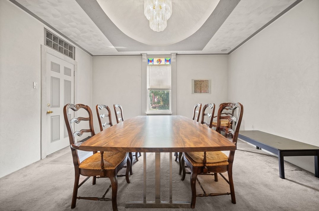 827 Butler St, Pittsburgh PA 15201-2621 exterior