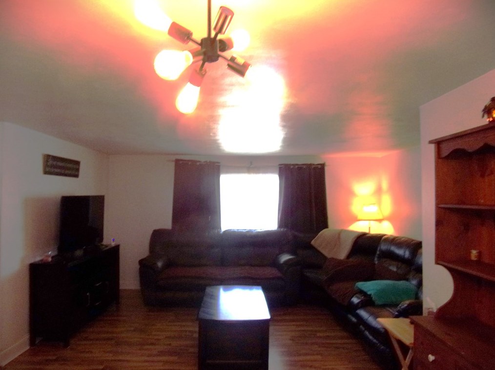 100 Mcadam Ave, Washington, PA 15301