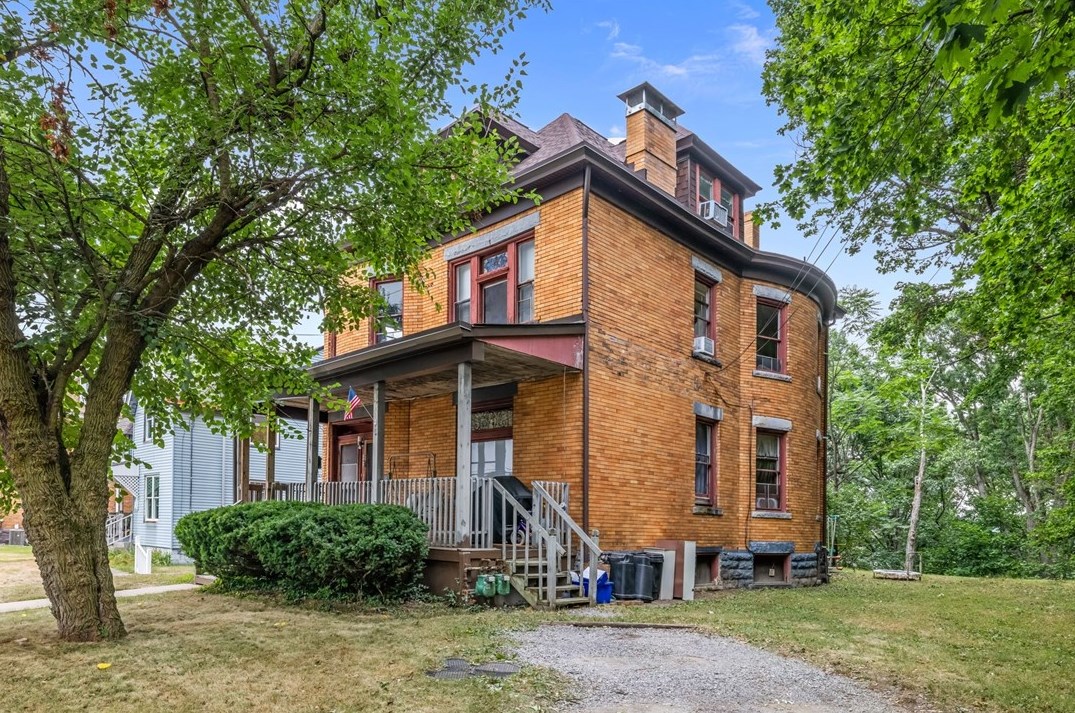 242 W Prospect Ave, Pittsburgh, PA 15205