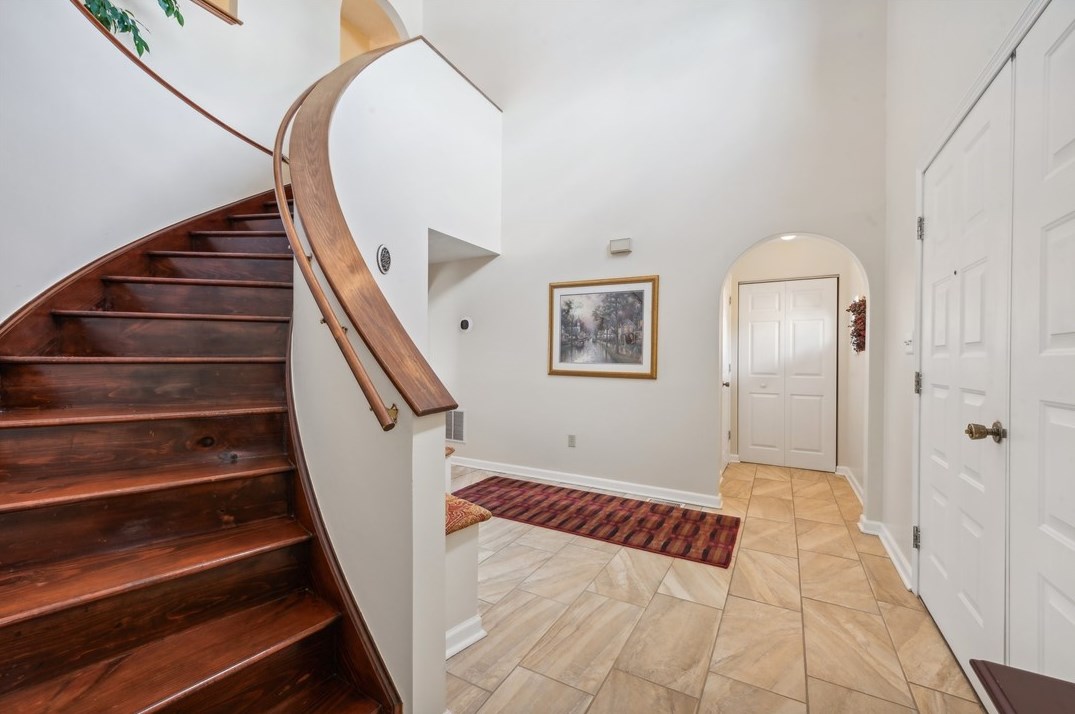 320 Talon Dr, North Huntingdon, PA 15642