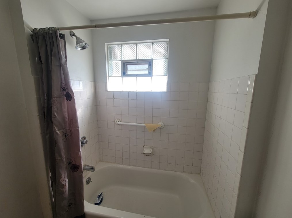 3110 Brentwood Ave, Pittsburgh PA 15227-2819 exterior