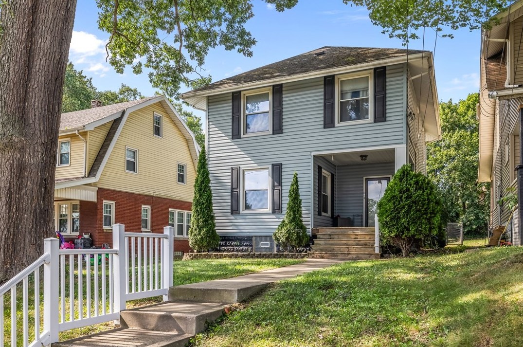 319 Norwood Ave, New Castle, PA 16105