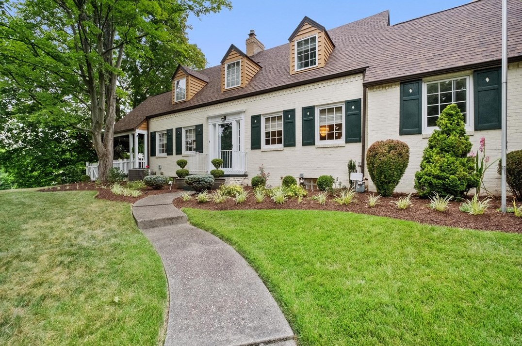 1301 Center Ave, New Kensington, PA 15068