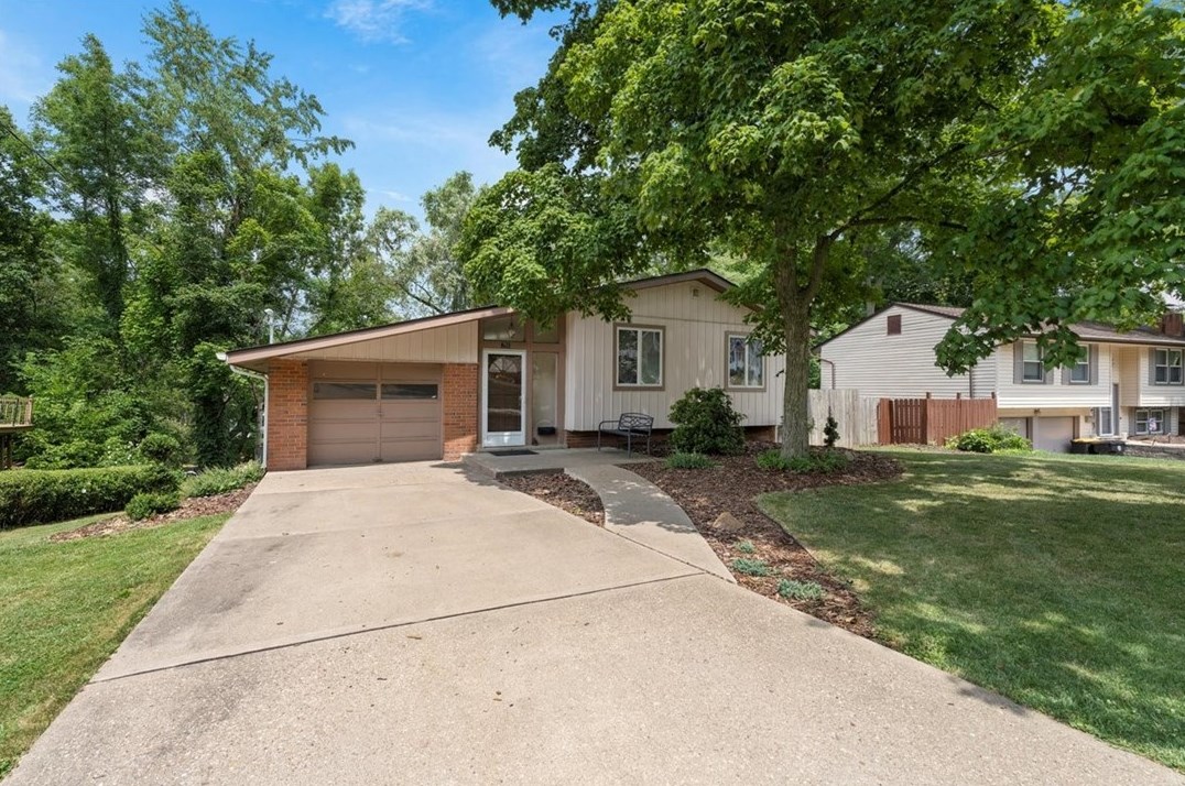 2994 Eastview Rd, Bethel Park, PA 15102