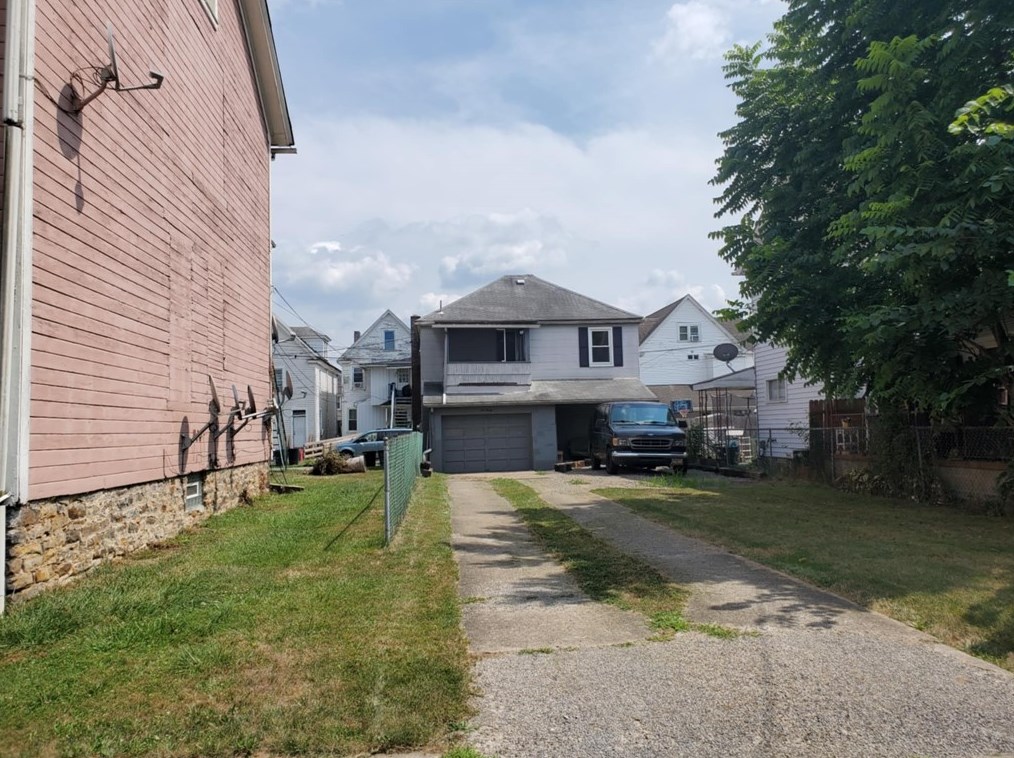 230 Chestnut St, Kittanning, PA 16201