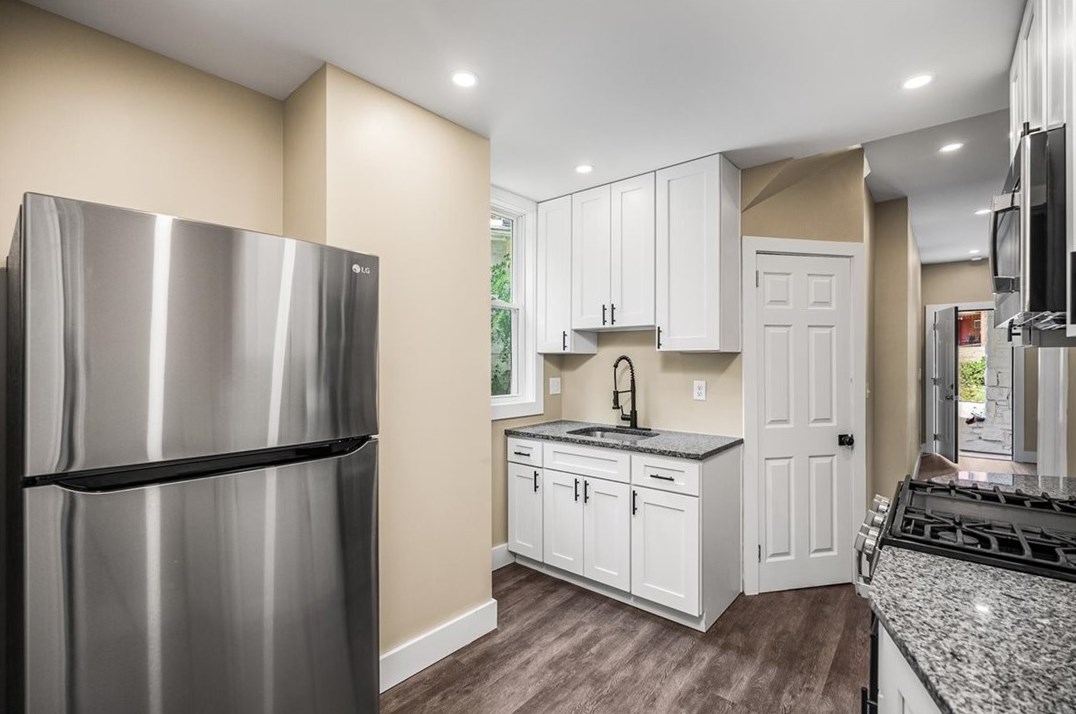 2112 Pauline Ave, Pittsburgh, PA 15216