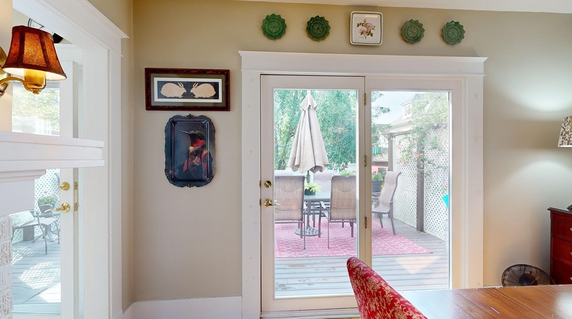 7432 Trevanion Ave, Pittsburgh PA 15218-1242 exterior