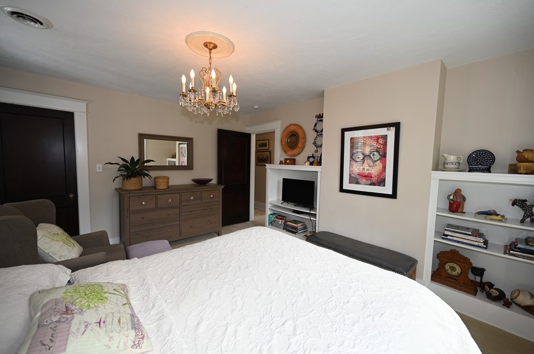 7432 Trevanion Ave, Pittsburgh PA 15218-1242 exterior