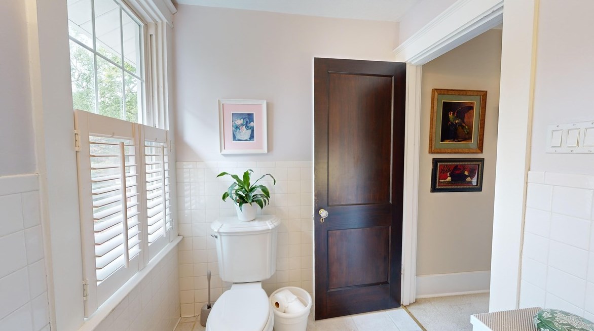 7432 Trevanion Ave, Pittsburgh PA 15218-1242 exterior