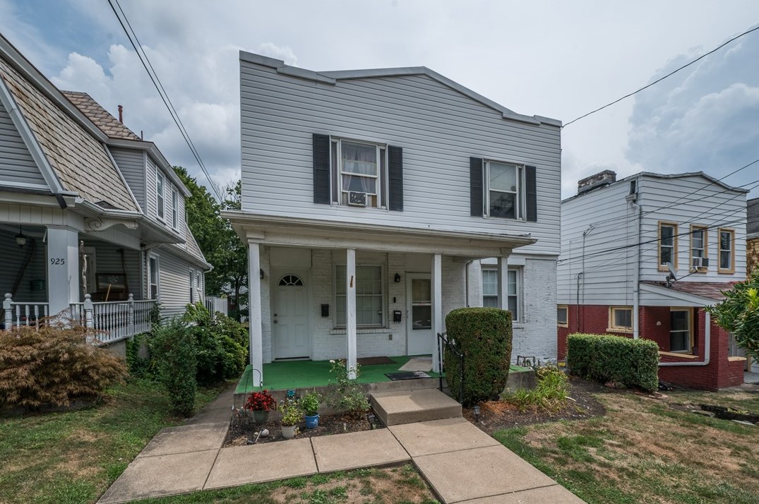 927 Woodbourne Ave, Pittsburgh, PA 15226