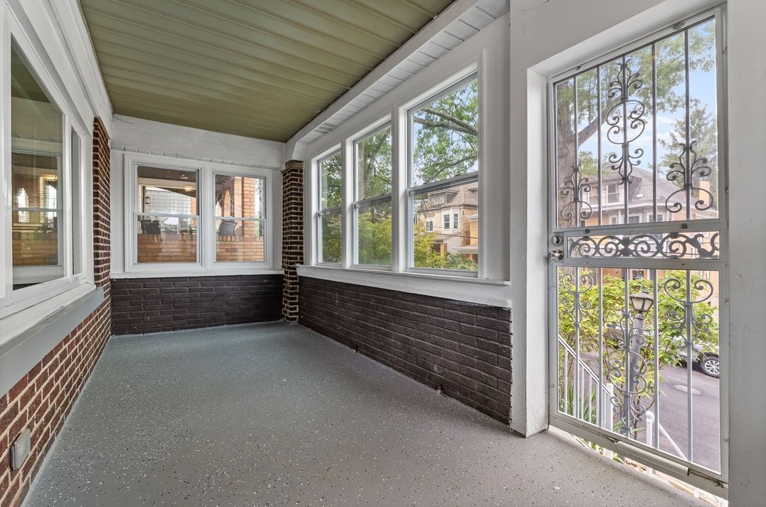 764 Montclair St, Pittsburgh, PA 15217