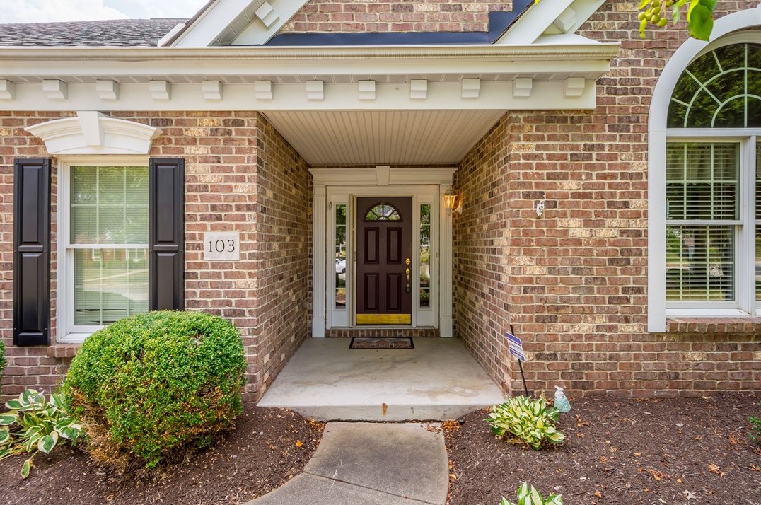 103 Driftwood Dr, Canonsburg, PA 15317