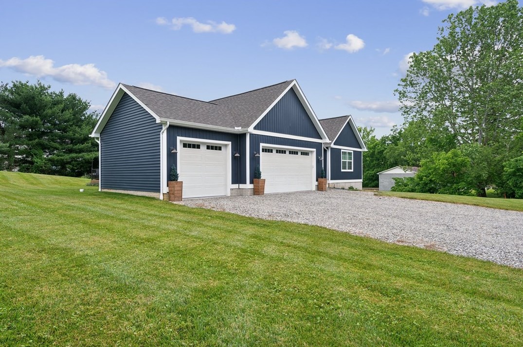 470 Manor Harrison City Rd, Harrison City, PA 15636